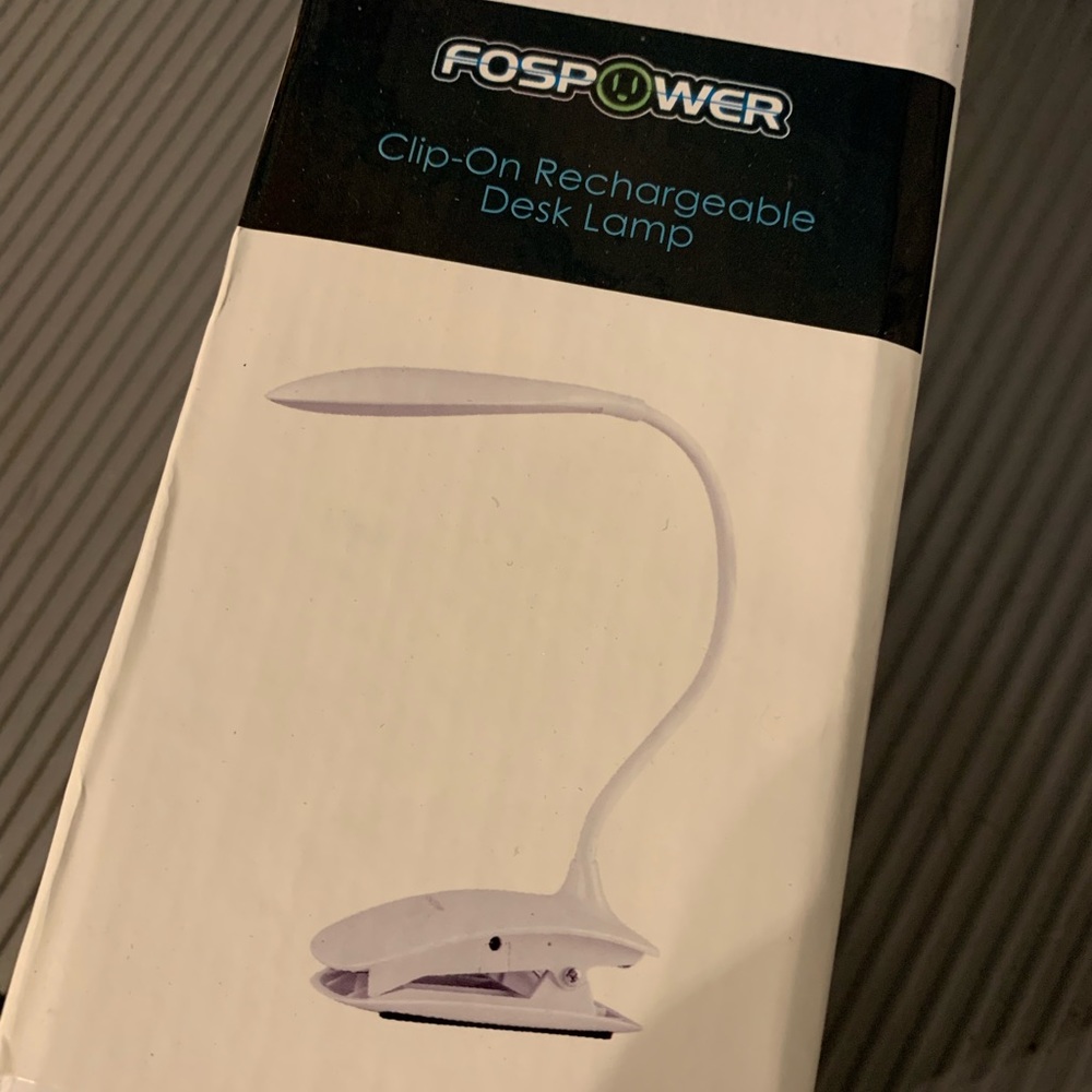 Mini clip on desk lamp